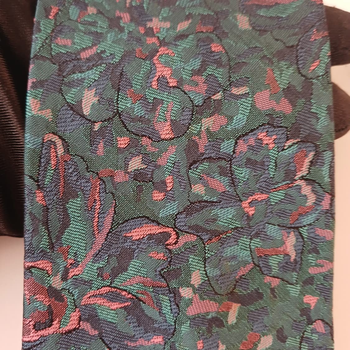 샤를주르당 실크 플로럴 자카드 넥타이 8.7cm A+등급 A19119
 상품이미지6