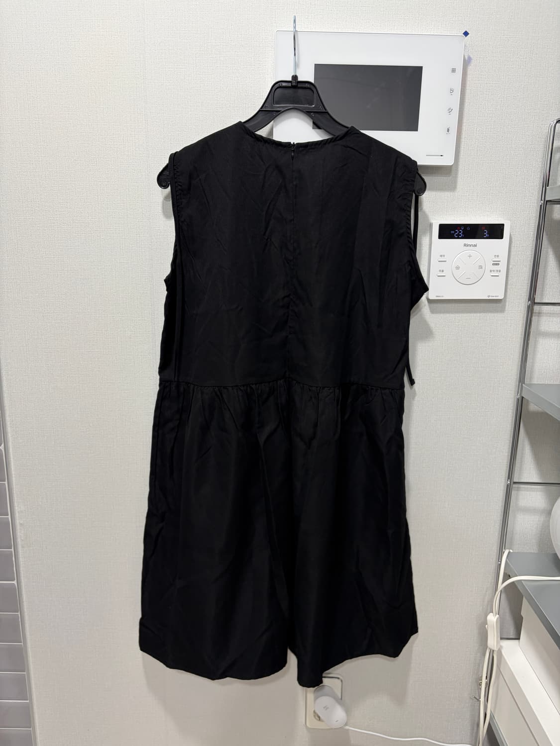 셔링원피스 블랙 상품이미지3