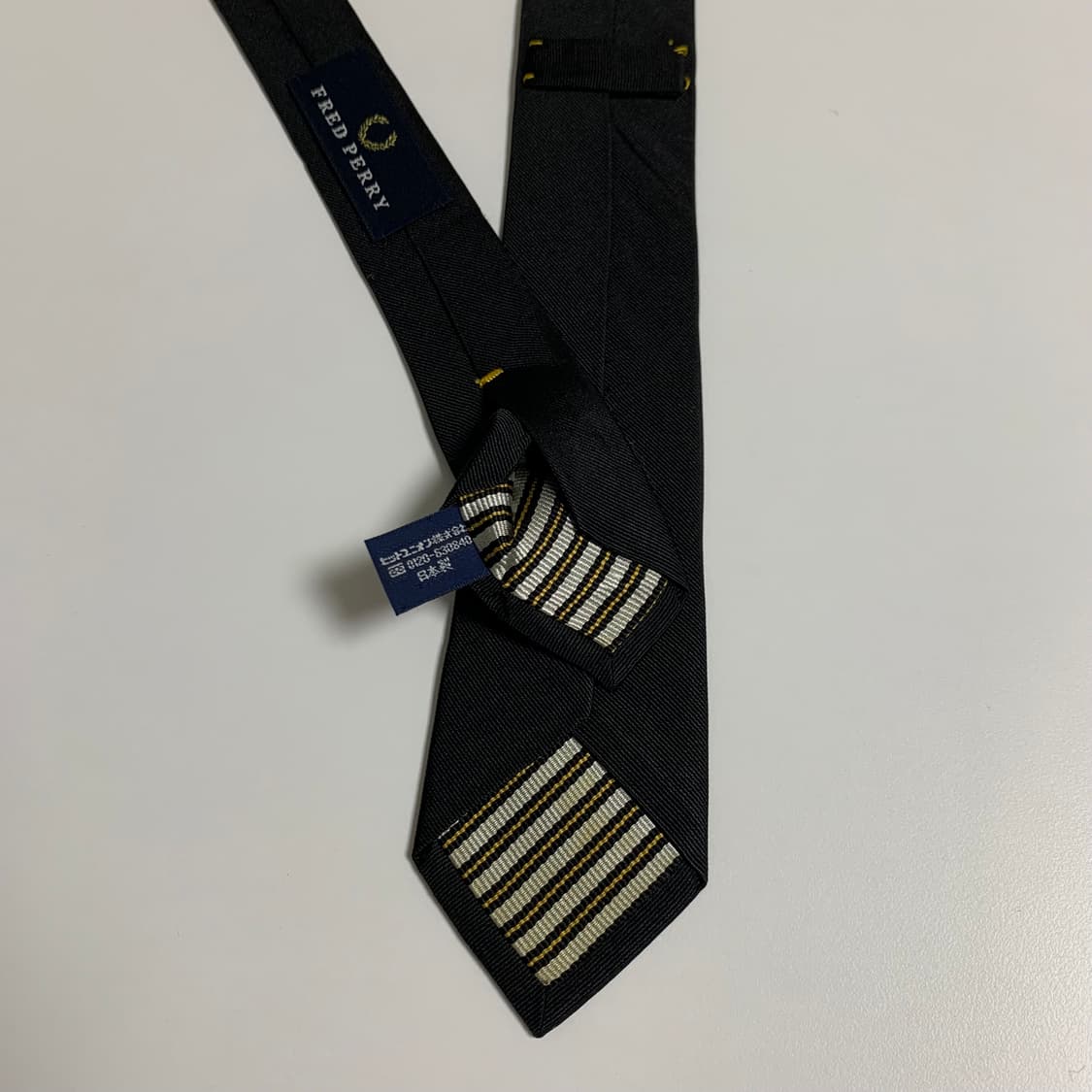 프레드페리(FRED PERRY) 블랙 내로우 슬림넥타이 명품 100실크 상품이미지6