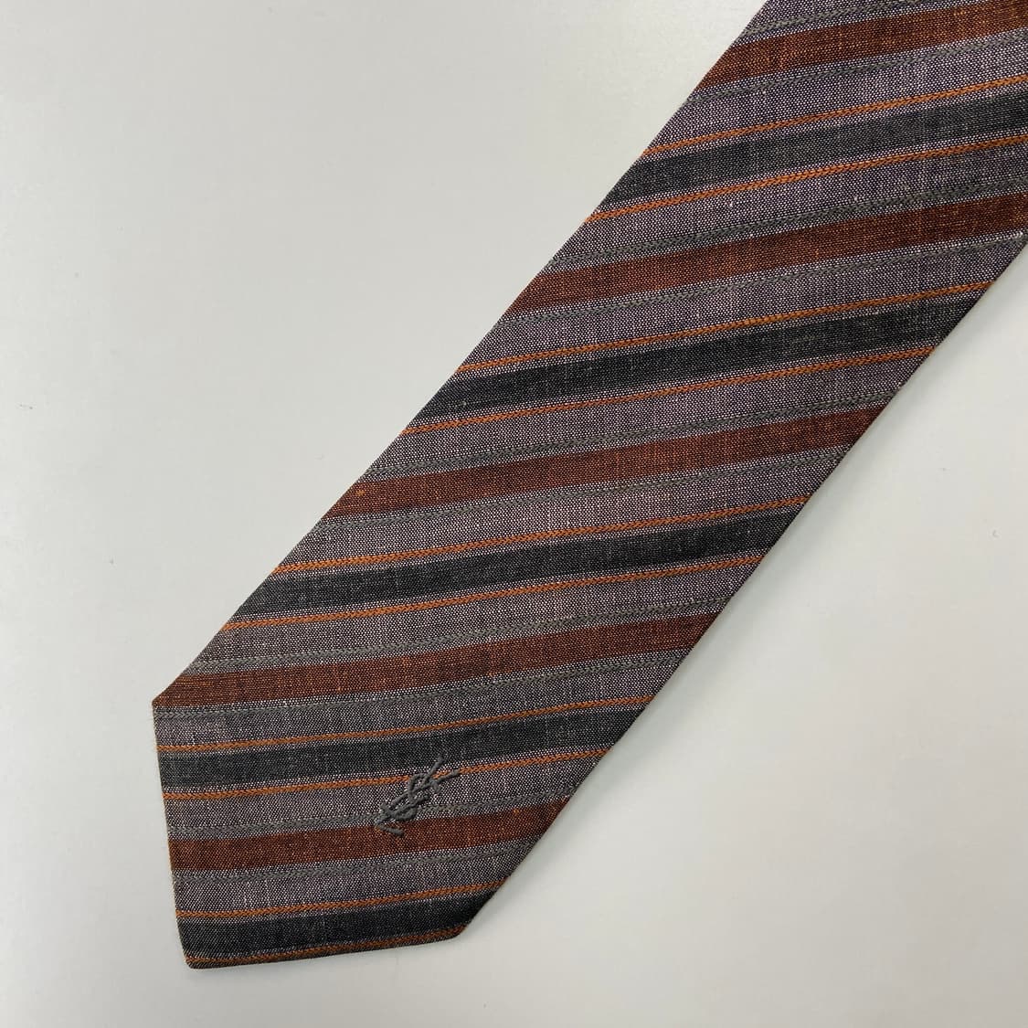 입생로랑(YSL) 심플로고 명품 정품 넥타이 8.6cm 상품이미지7