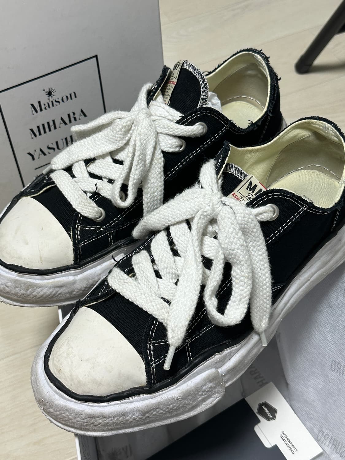 메종 미하라 야스히로 피터슨 블랙 44 상품이미지1