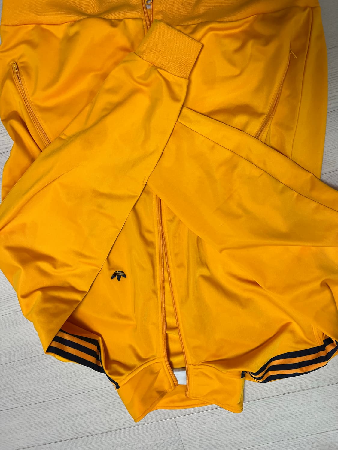 아디다스 져지 베켄바우어 트랙탑 솔라골드 상품이미지3