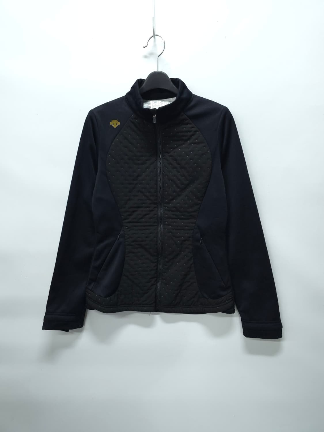 데상트 기능성 엠보 져지 집업 (44~55) 상품이미지1