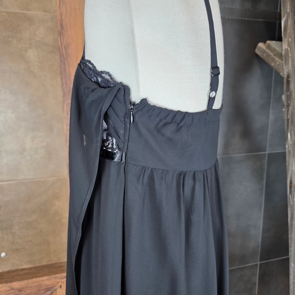 레이스 업 쉬폰 홀터넥 원피스 상품이미지6