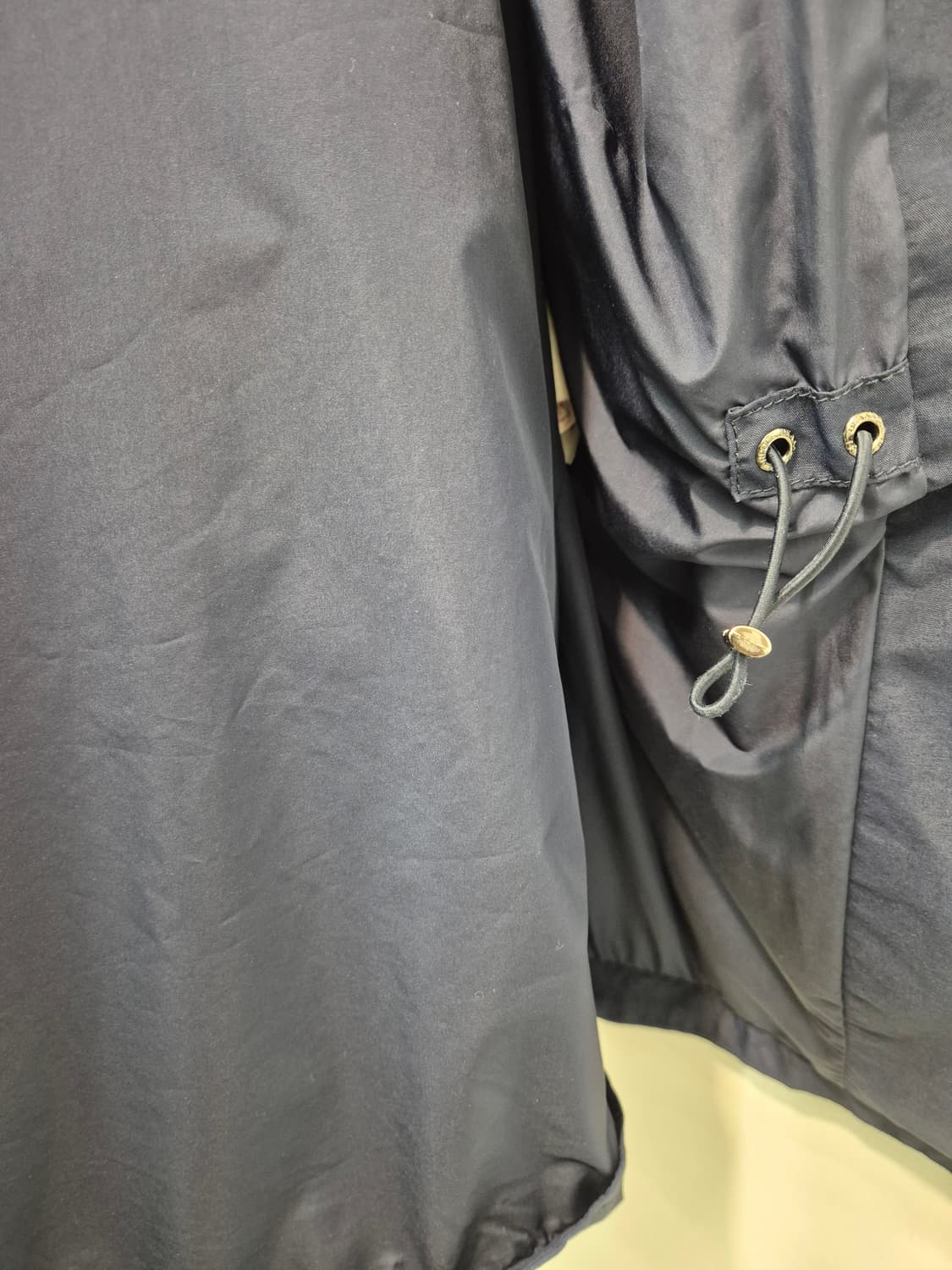 빈폴 브랜드의 여성용 바람막이 95
사이즈  상품이미지6