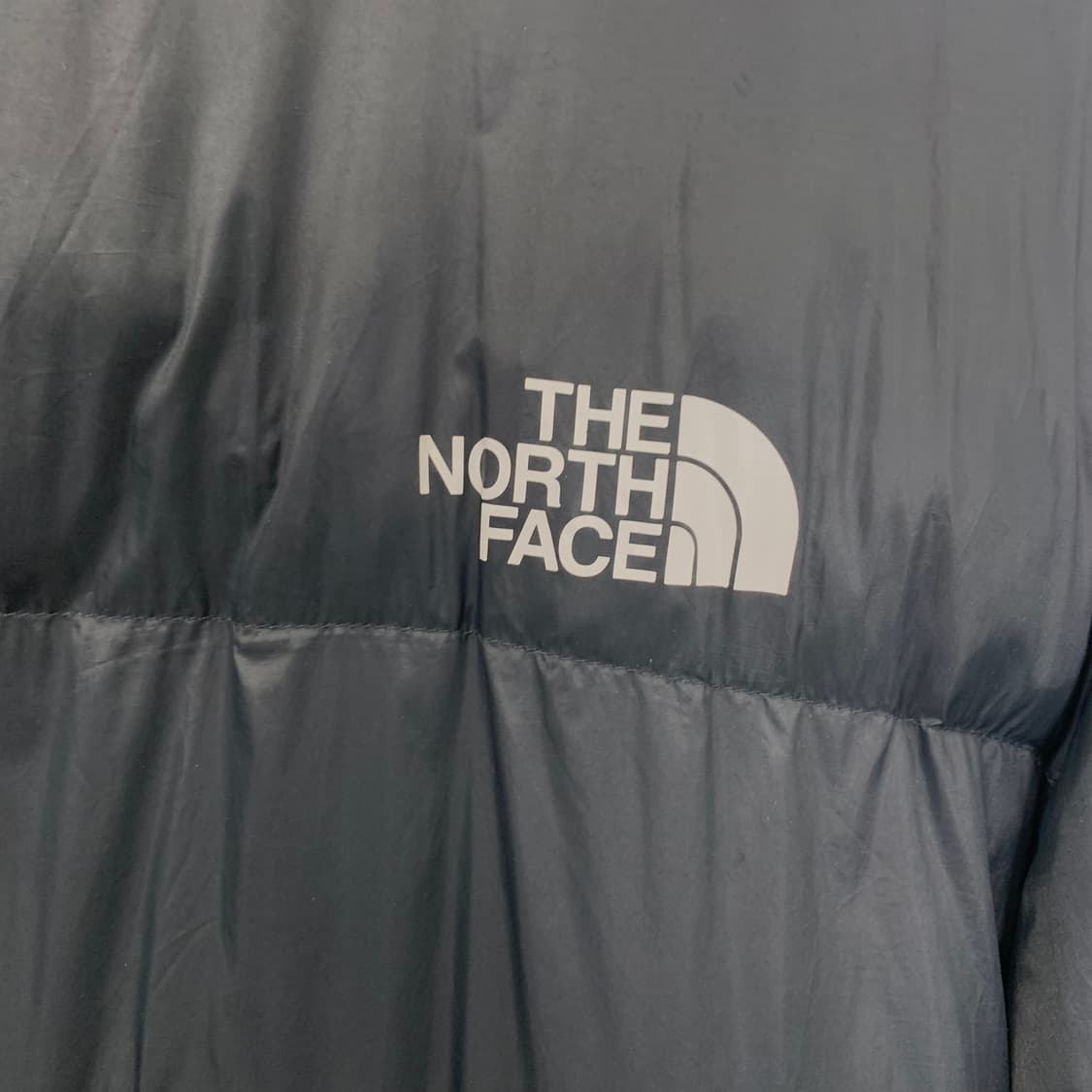 노스페이스 로고 블랙 패딩 상품이미지5