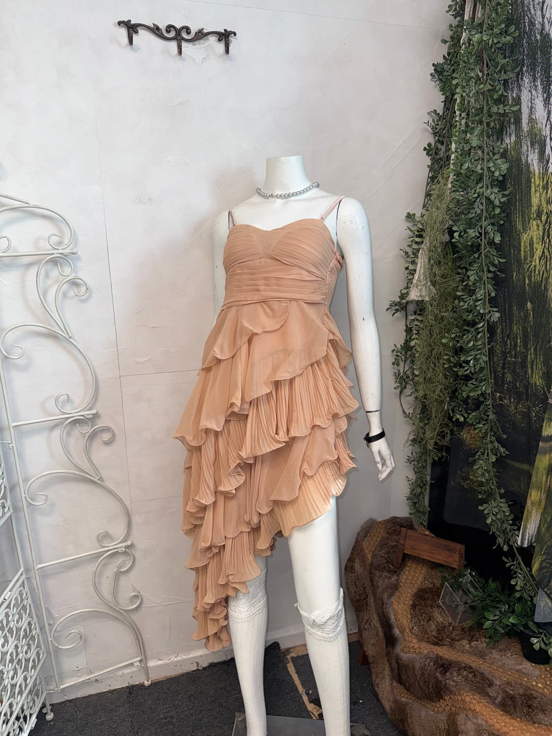 Coral pink asymmetrical ruffle sheer ops 상품이미지2
