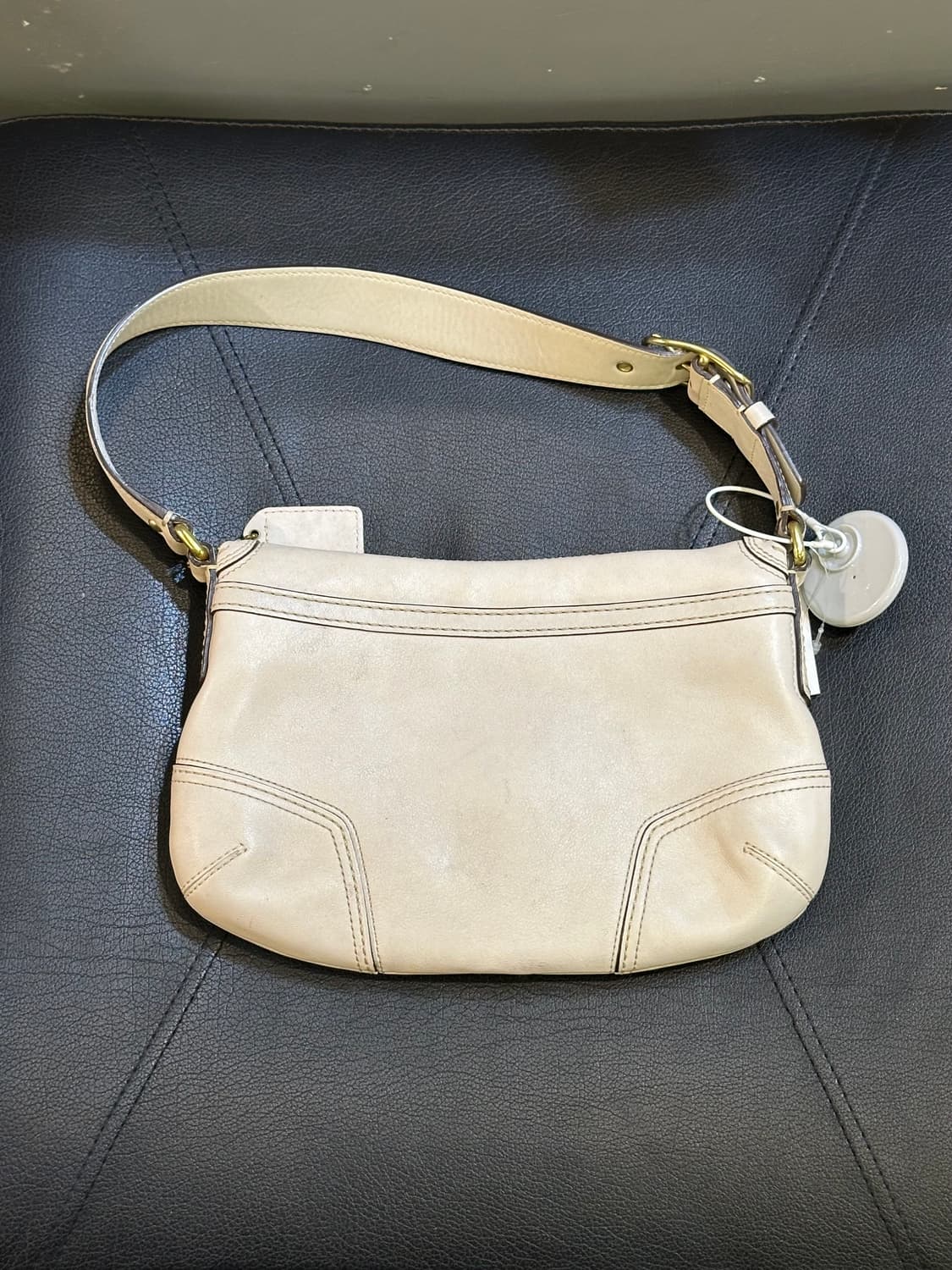 COACH 코치 아이보리 스티치토트백 상품이미지5