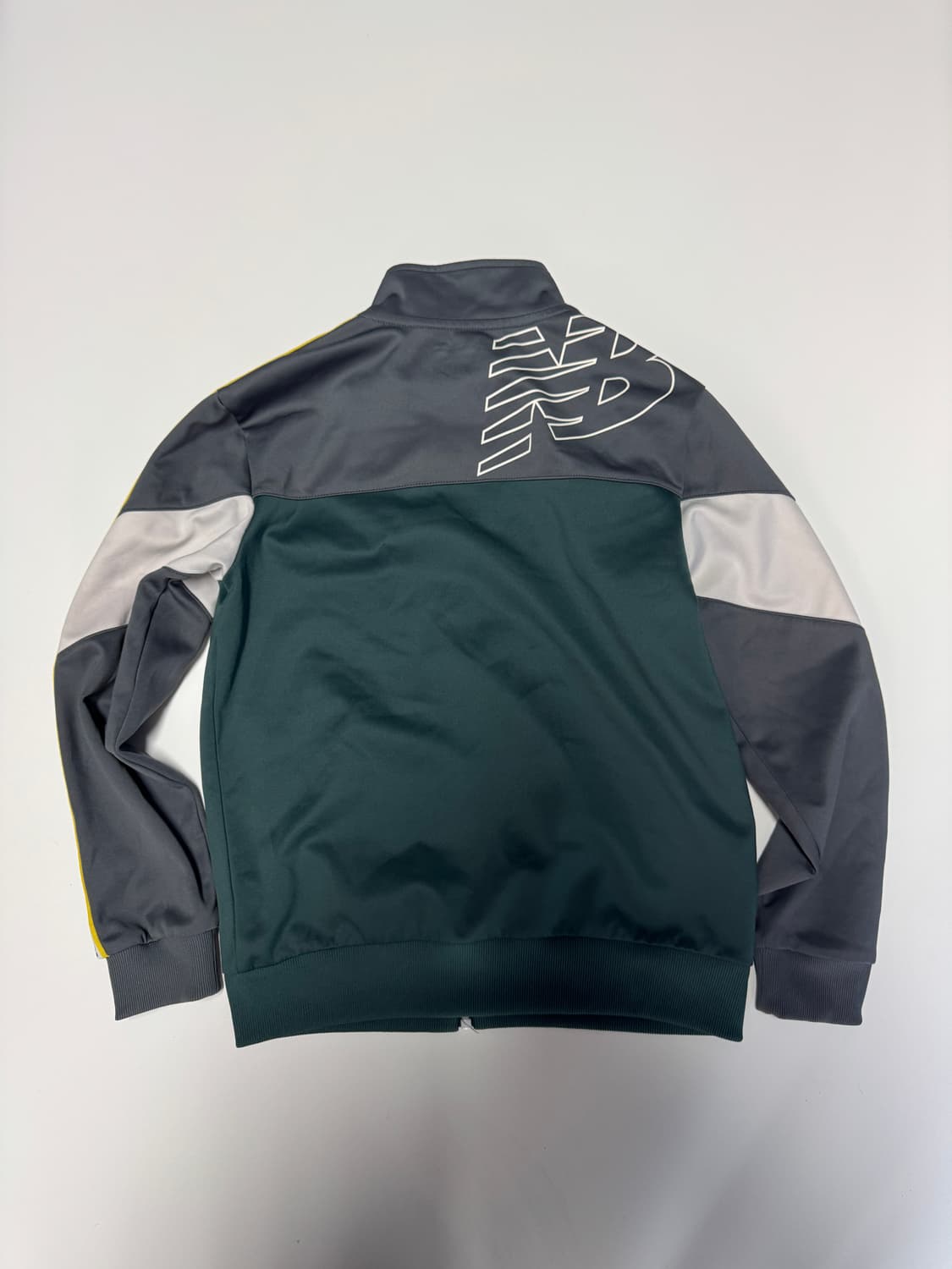 뉴발란스 키즈 사이드 트랙 집업 져지 155 상품이미지2