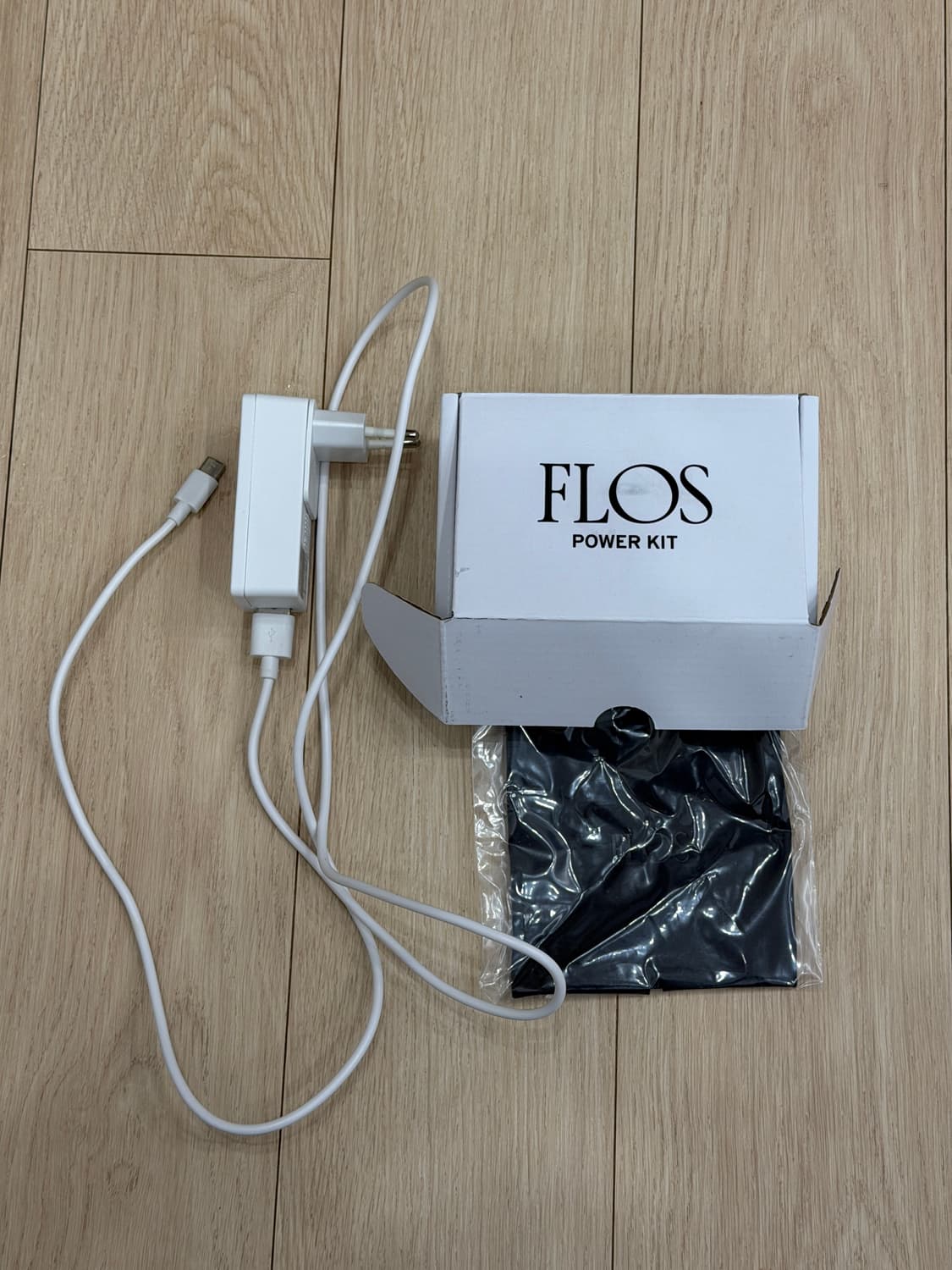 플로스 벨홉 테이블 램프 무광 블랙 상품이미지6