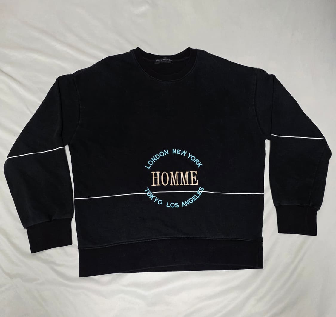 (정품, 정가품 문의 사절) 발렌시아가 옴므 맨투맨  가단 64cm 상품이미지3