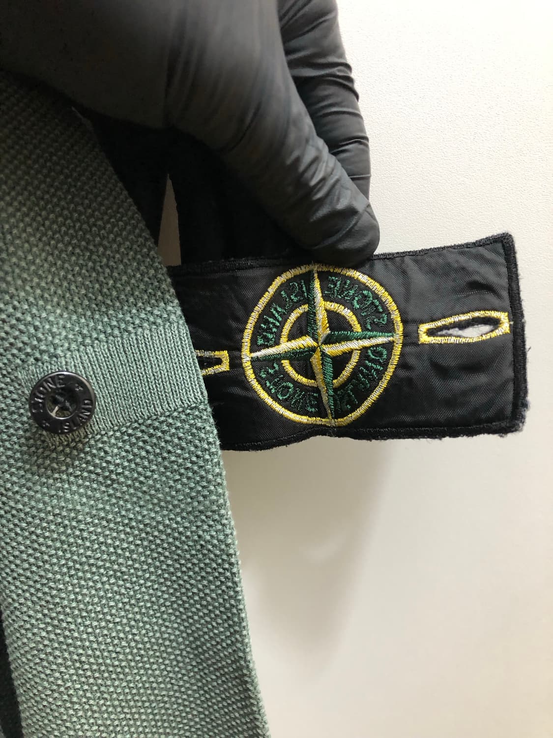 [S] 스톤아일랜드 와펜 패치 니트 에메랄드 상품이미지4