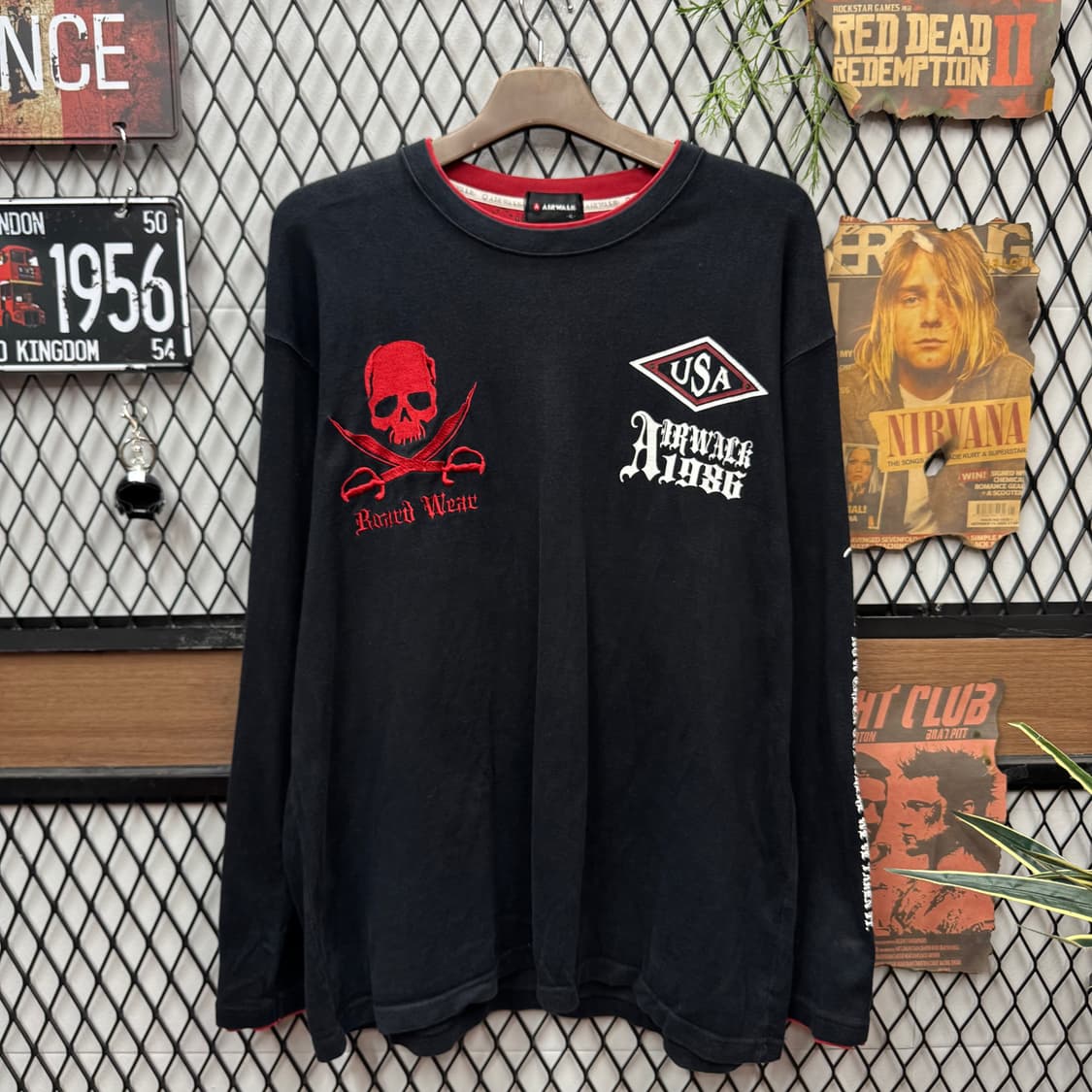 00s 에어워크 그래픽 긴팔 티셔츠 전후면 프린팅 포인트 블랙 상품이미지2