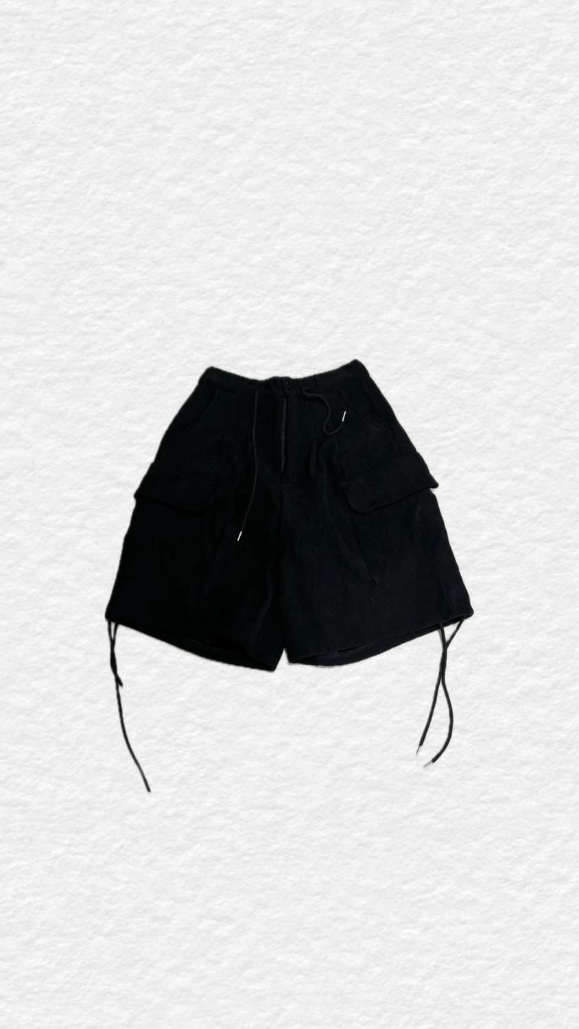 투이어즈 코듀로이 빅포켓 스트링 반바지 – 블랙 상품이미지2