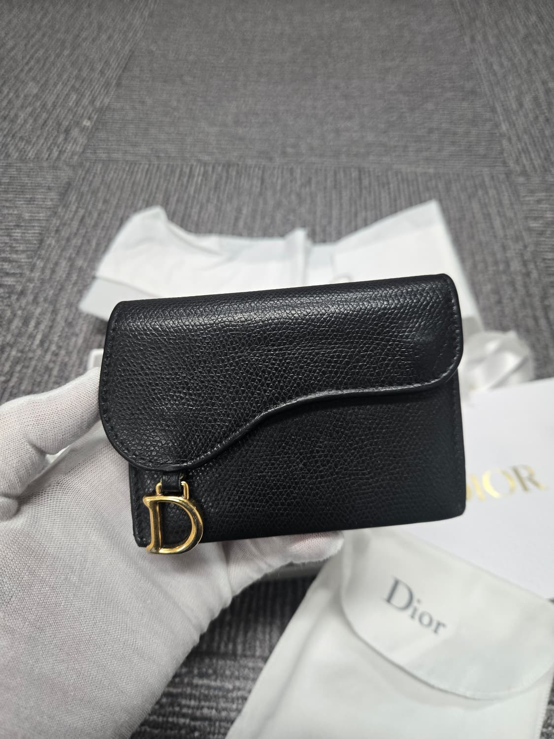 [특가][정품] 디올 새들 아코디언 반지갑 상품이미지1