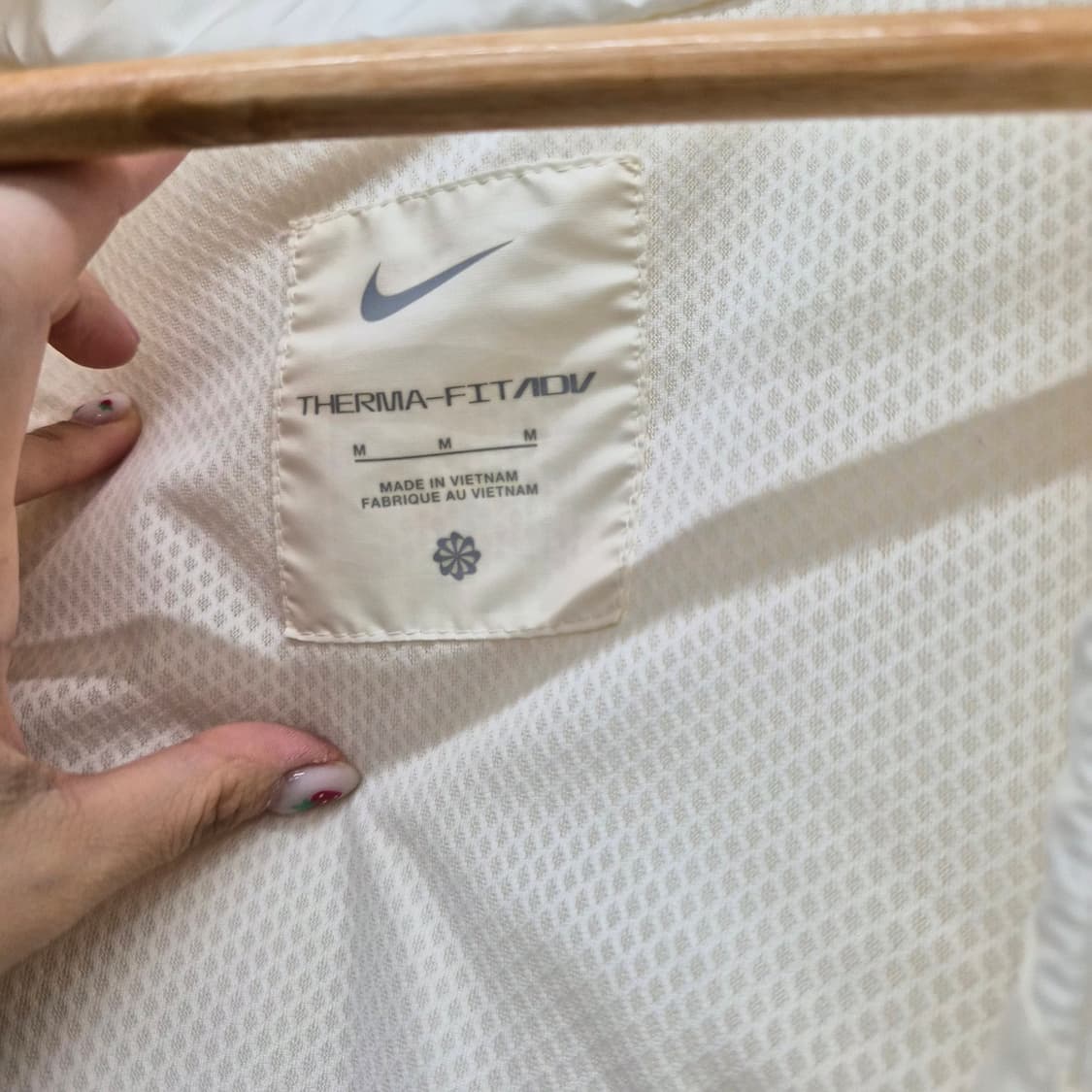 나이키 패딩 후드 바람막이 아이보리 여성 M 상품이미지7