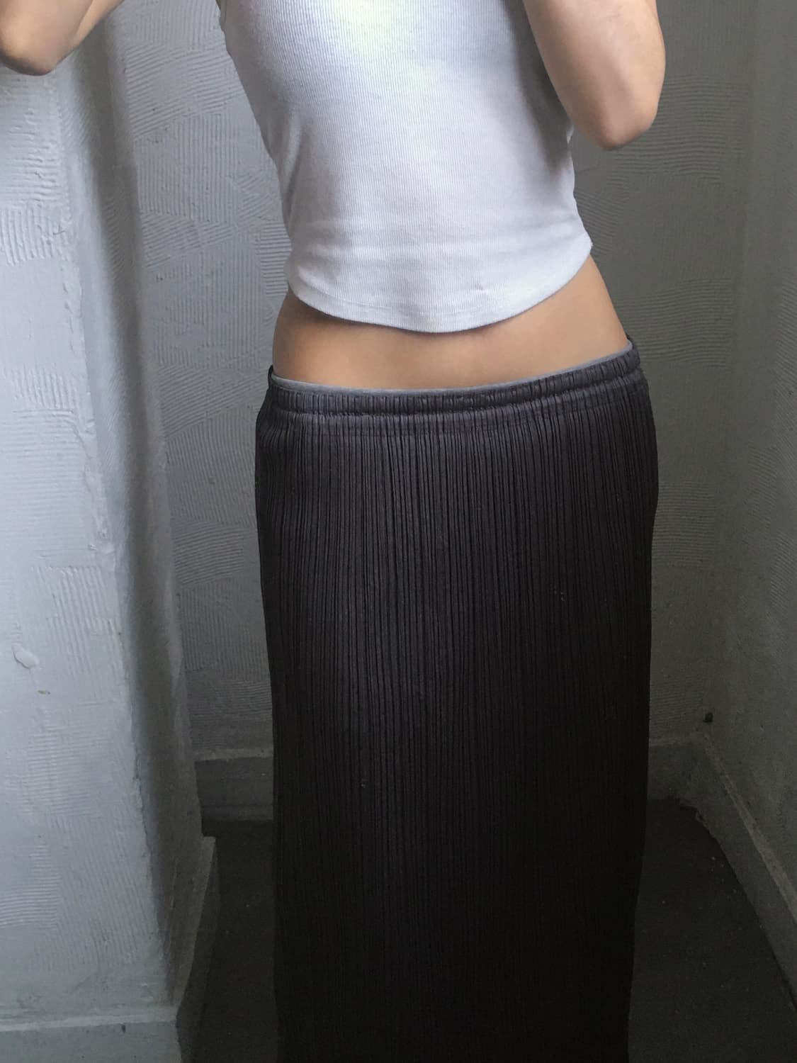 Pleats Please 플리츠플리즈 그레이 플리츠 롱 스커트  상품이미지3