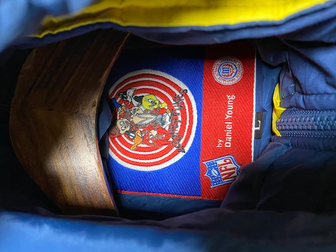 NFL Looney tunes 봄버 패딩점퍼 상품이미지3