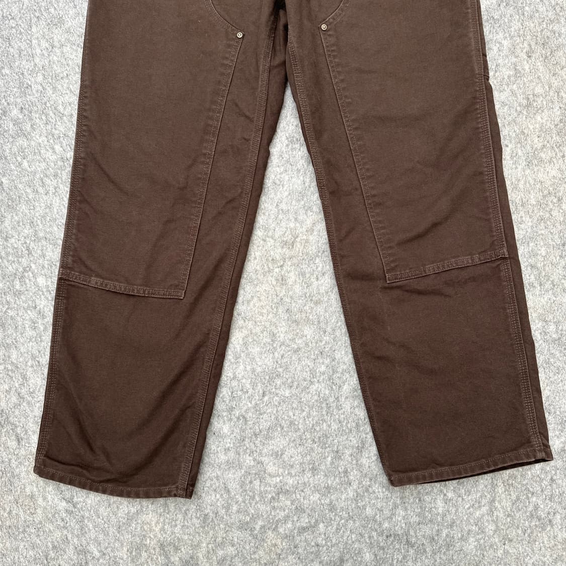 2024 칼하트 B136 DKB 브라운 더블니 카펜더 팬츠   상품이미지4
