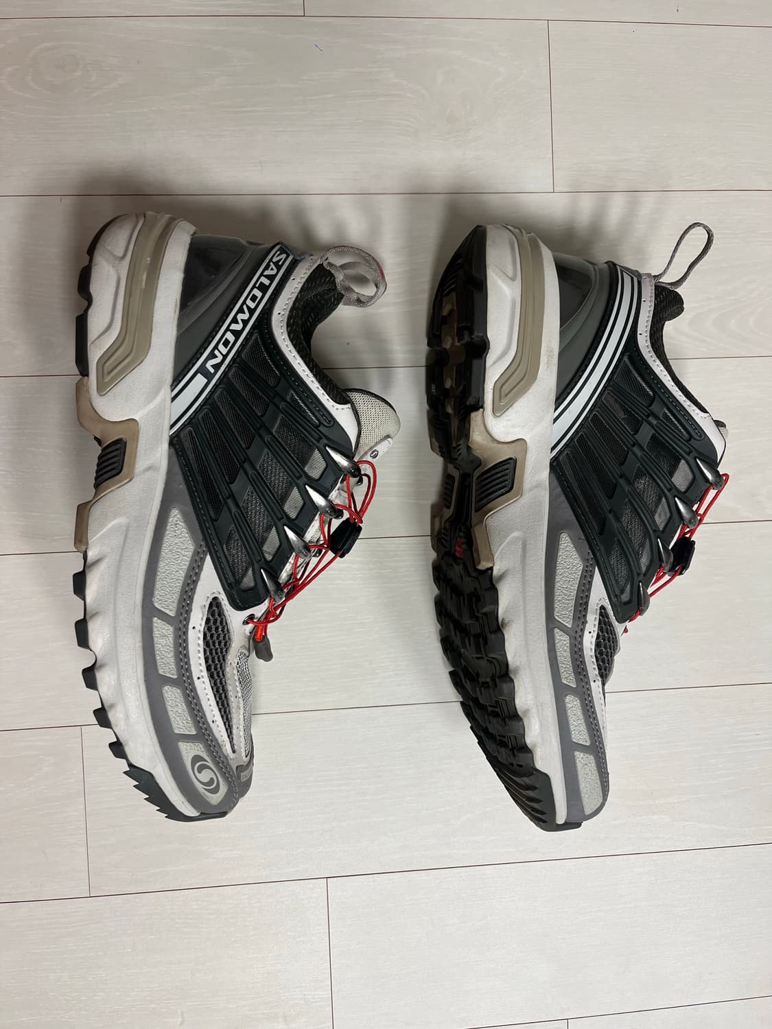 살로몬 ACS 프로 벨루가 빈티지 카키_ BTS 뷔 착용제품 상품이미지6