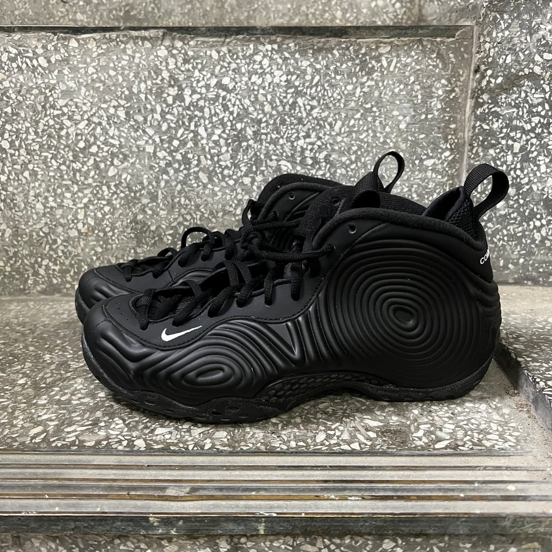 나이키 x 꼼데가르송 폼포짓 블랙 상품이미지3