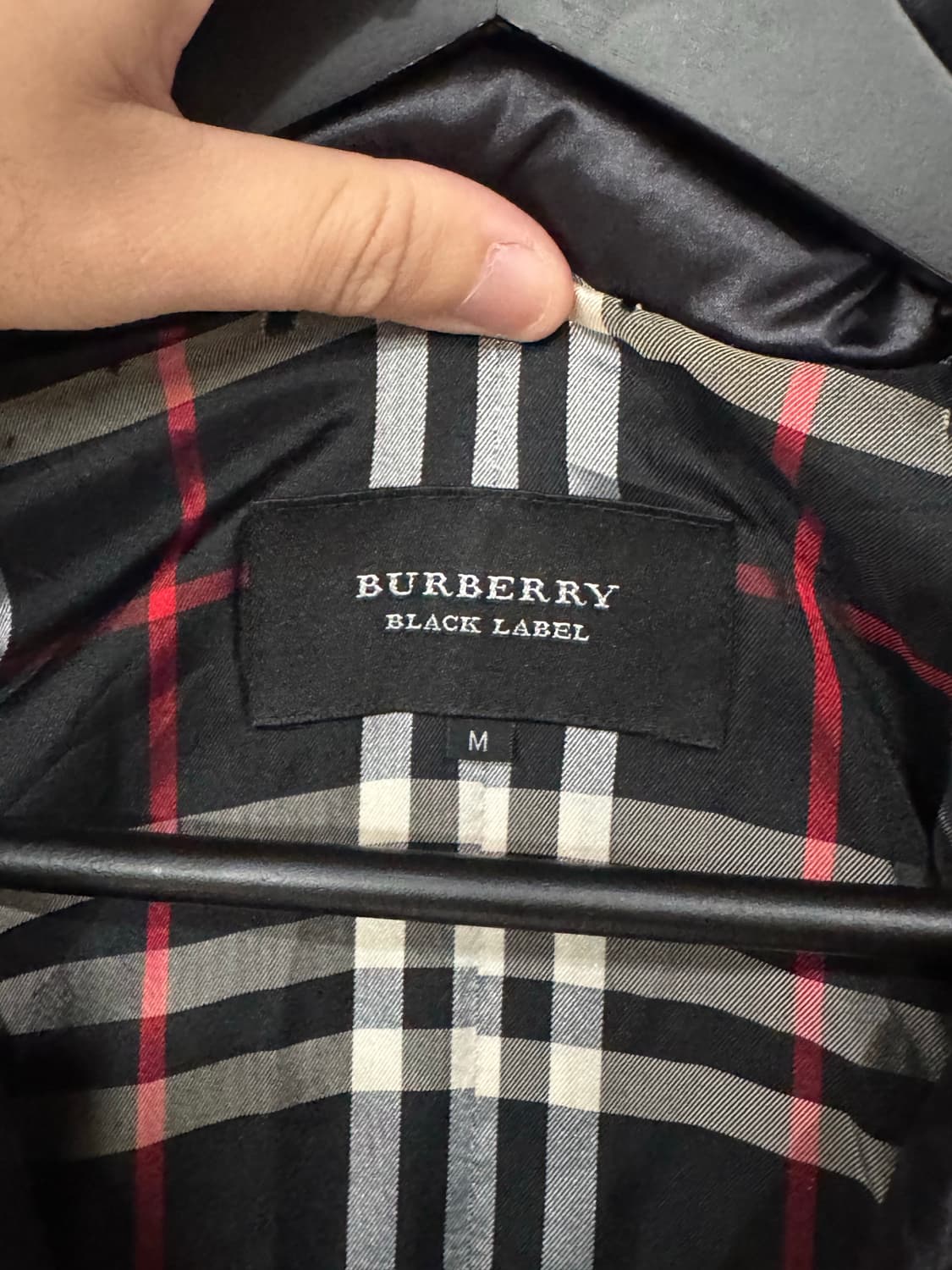 버버리 블랙라벨 구스다운 푸퍼자켓  상품이미지6