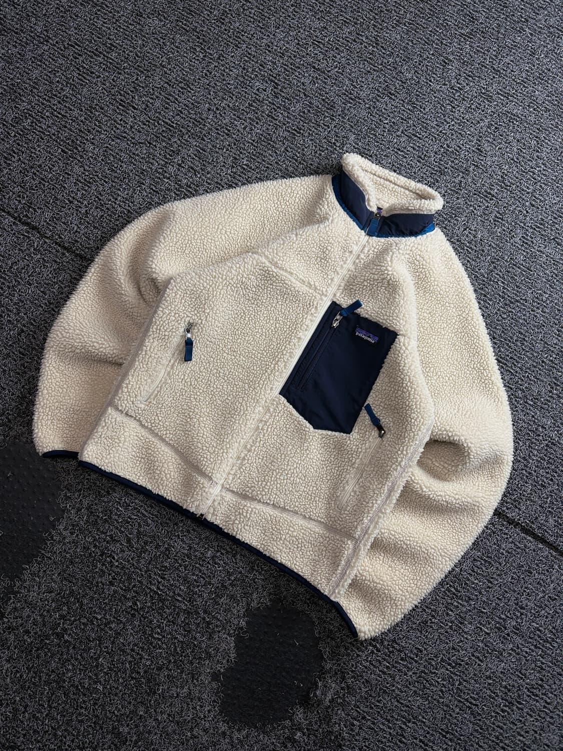 파타고니아 레트로 플리스 쉐르파 자켓 3875 상품이미지1