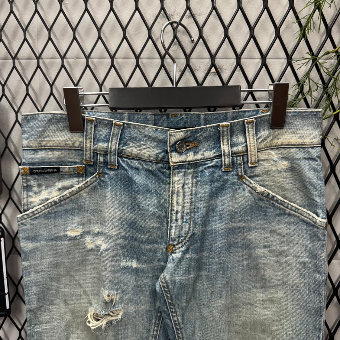 00s 돌체앤가바나 14 클래식 디스트로이드 데님 팬츠 연청 상품이미지3