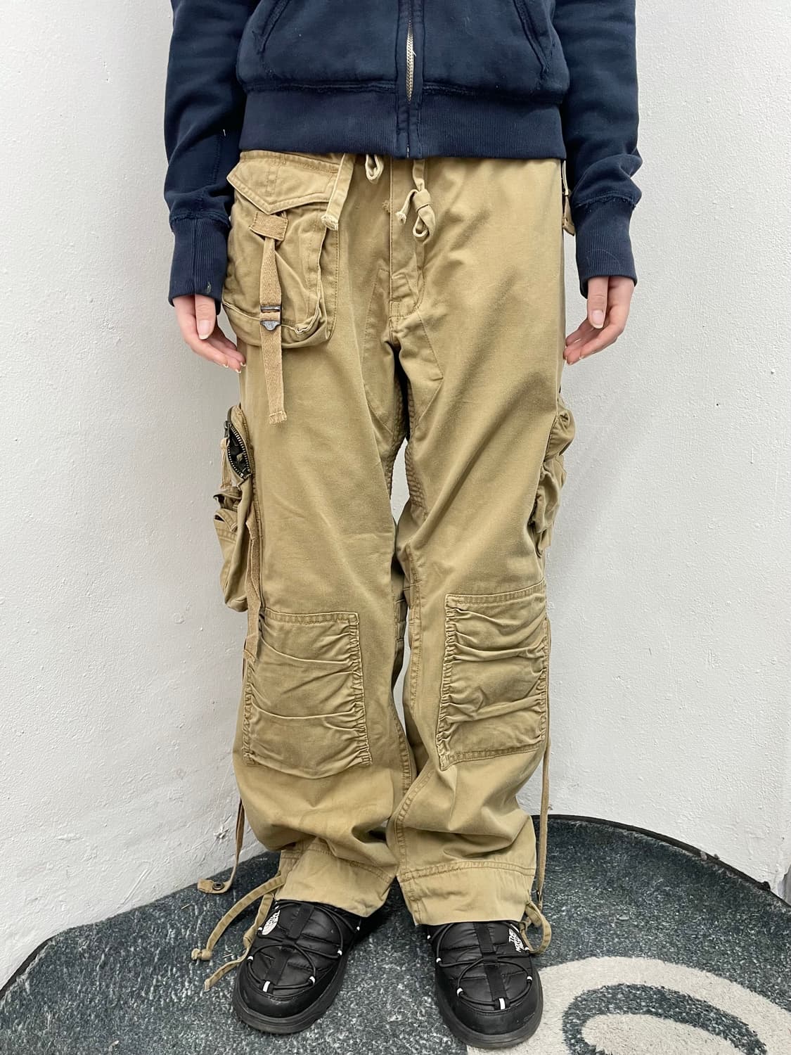 브라운 멀티포켓 밀리터리 디테일 카고 팬츠 상품이미지1