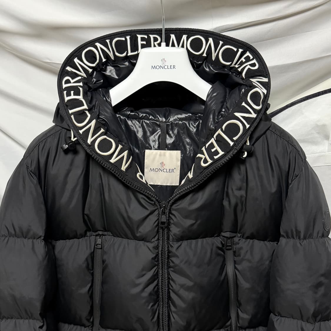 [S급/7] 몽클레어 몽클라 블랙와펜 패딩 상품이미지3