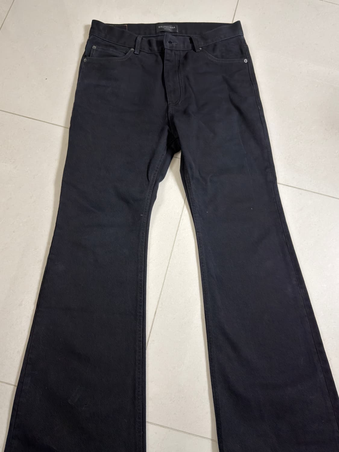 발렌시아가 플레어진 블랙 xs 상품이미지1