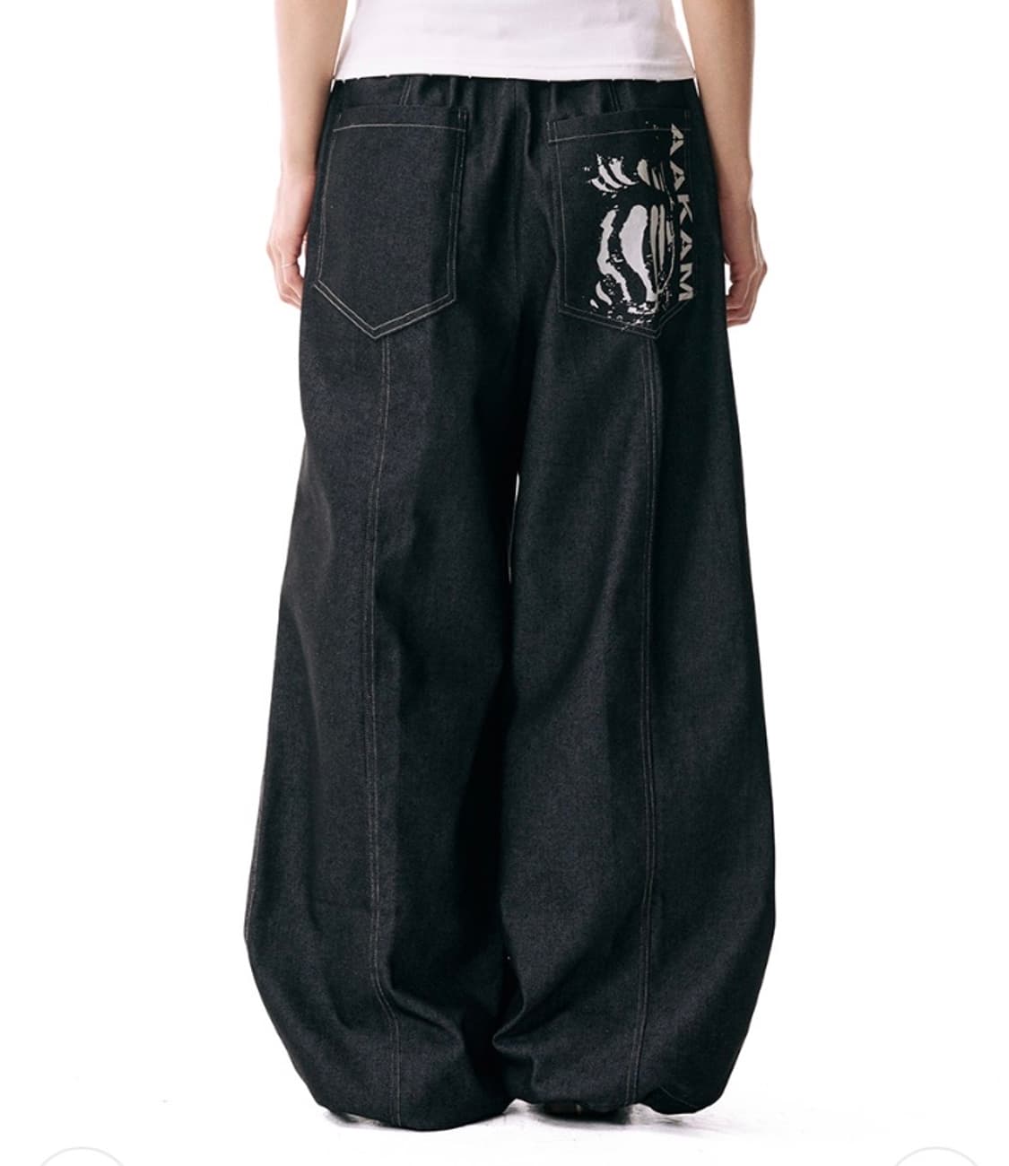 Knee Pin-tuck Printed Denim Pants 상품이미지1