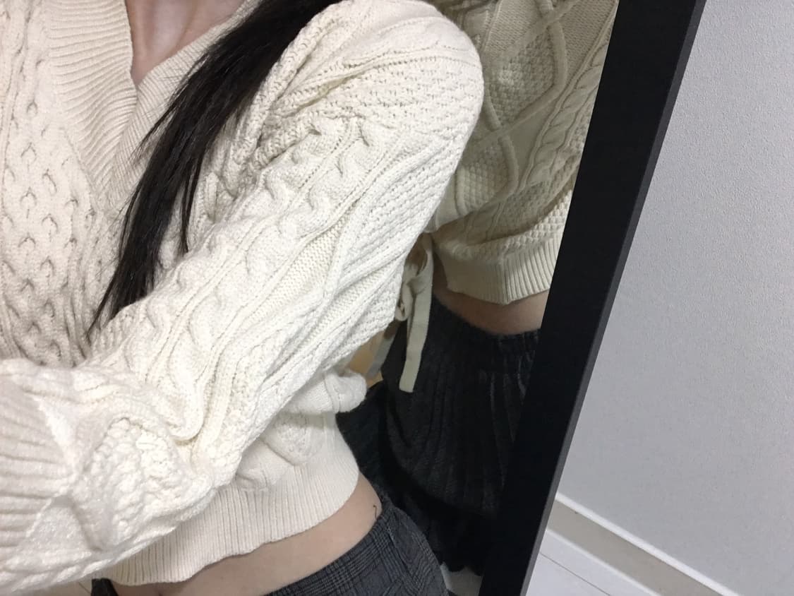 앞뒤 반전 아이보리 리본 디테일 니트 🤍 상품이미지5