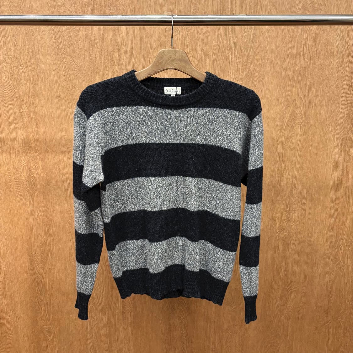 폴스미스 울 블렌드 긴팔 니트 와이드 스트라이프 패턴 디테일 블랙 그레이 상품이미지2