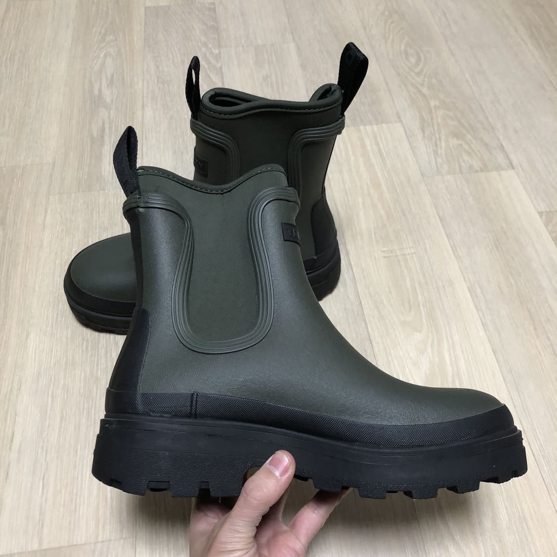 (245) 트레통 X 자라 Tretorn 룰레오 러버 레인 부츠 카키 상품이미지2