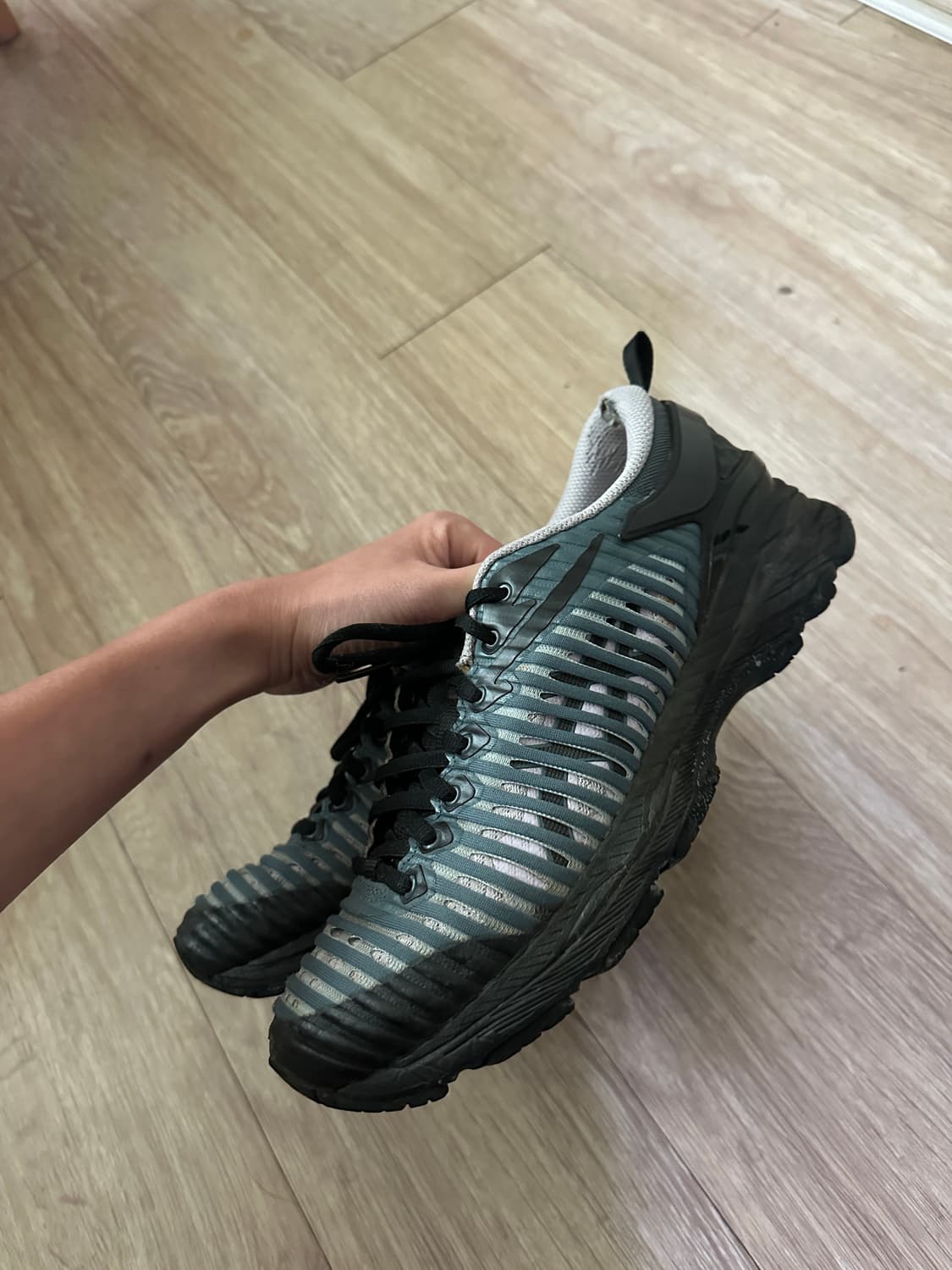 아식스 키코 코스타디노브 젤 델바 상품이미지1