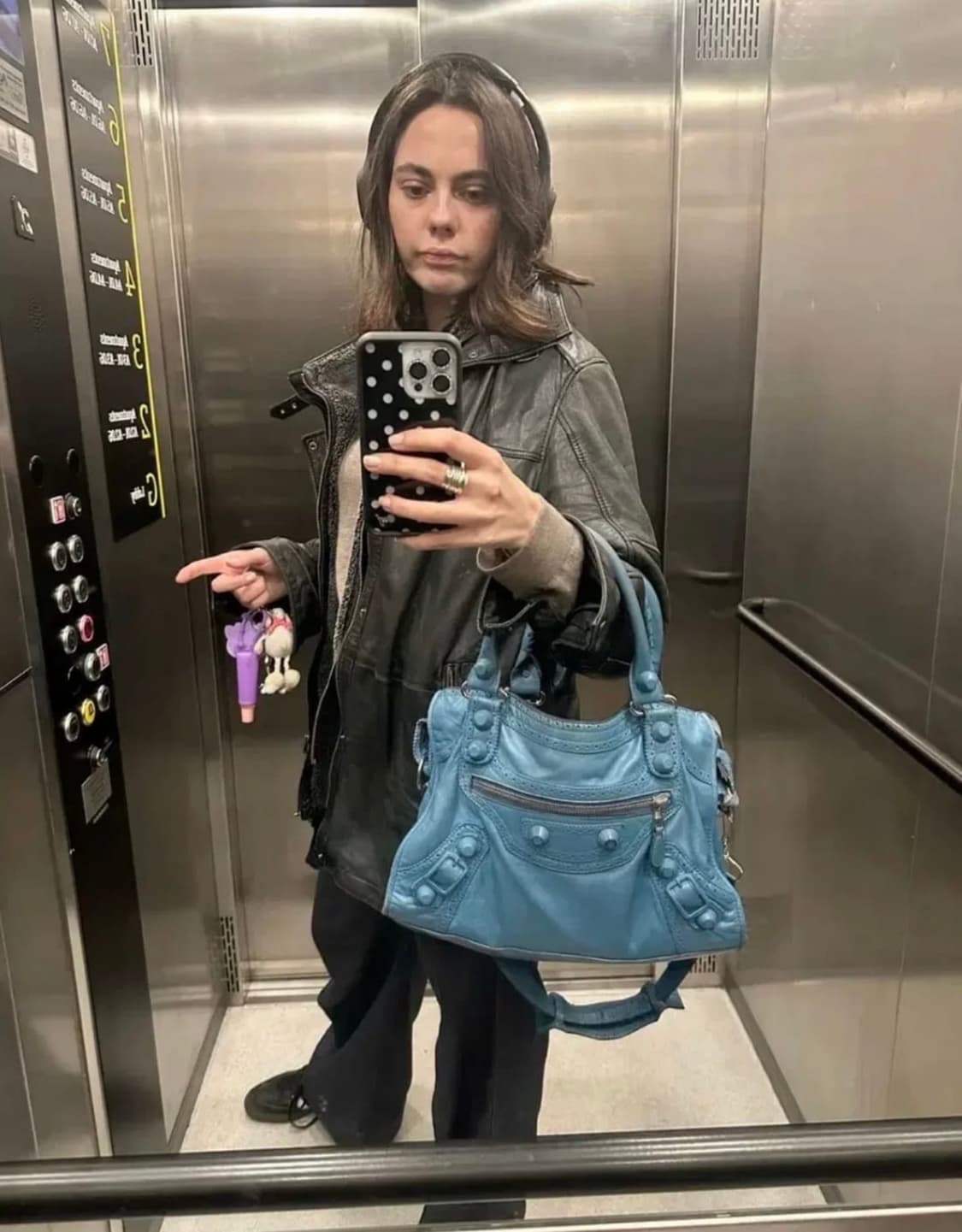 발렌시아가 자이언트 모터백 블루 미듐 상품이미지1