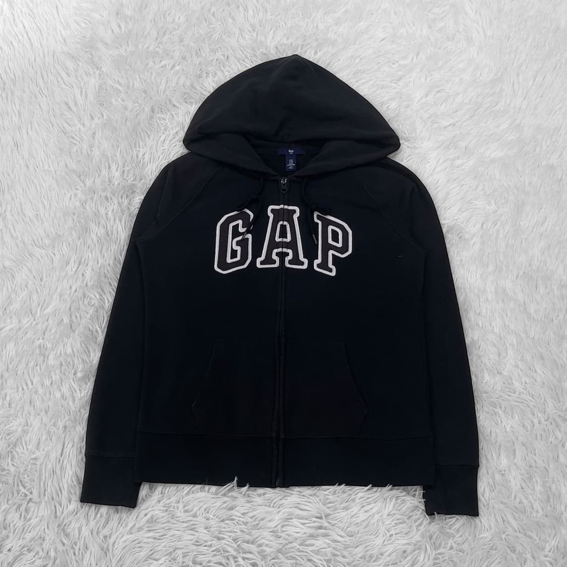 갭 Gap 스펠 로고 후드집업 블랙 상품이미지2