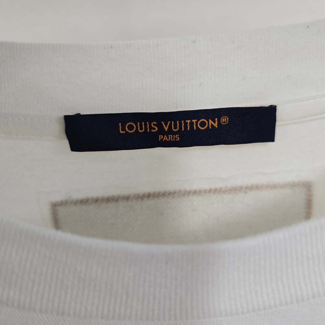 23ss 루이비통 스플래시 비즈 반팔 티셔츠 L사이즈 판매 상품이미지2