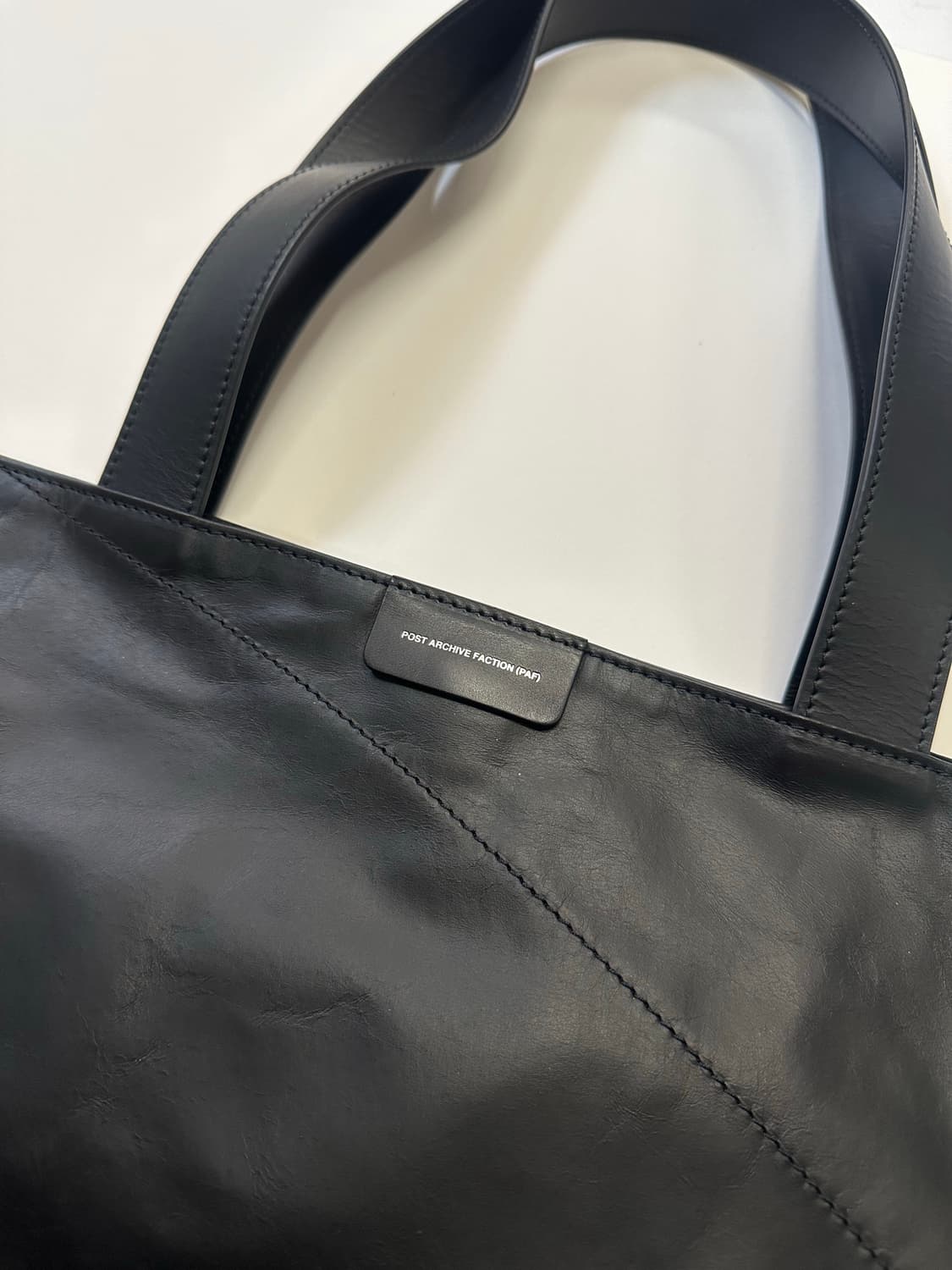 포스트아카이브 레더 쇼퍼백 상품이미지4