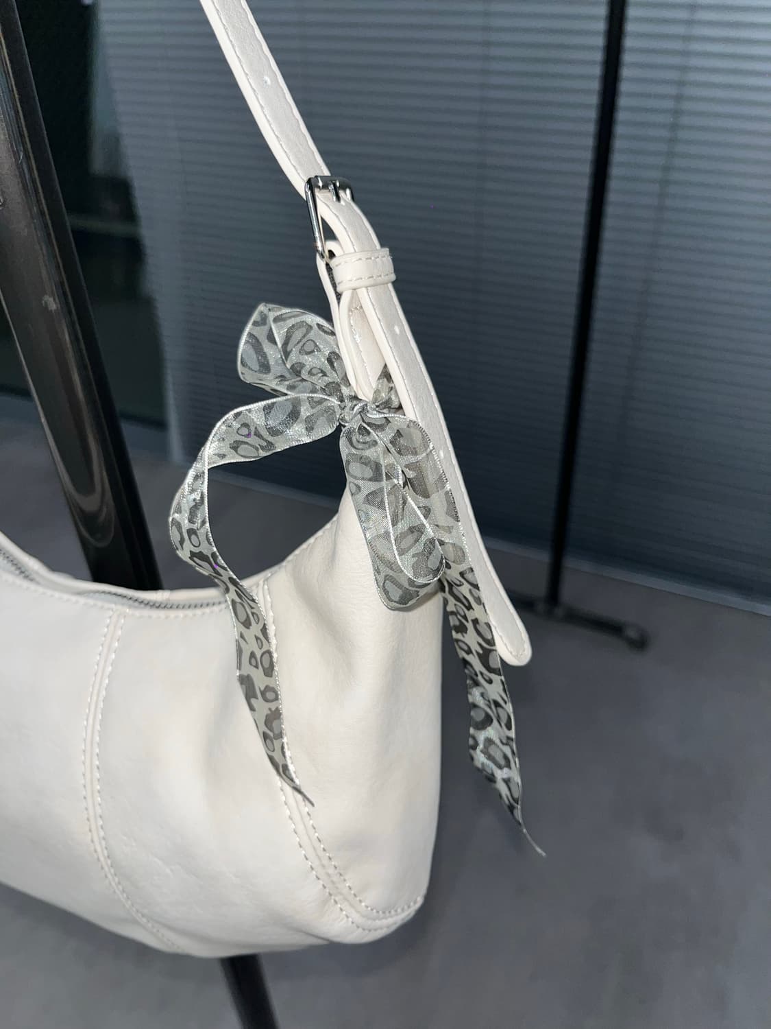 2000 y2k white shoulder bag 상품이미지5