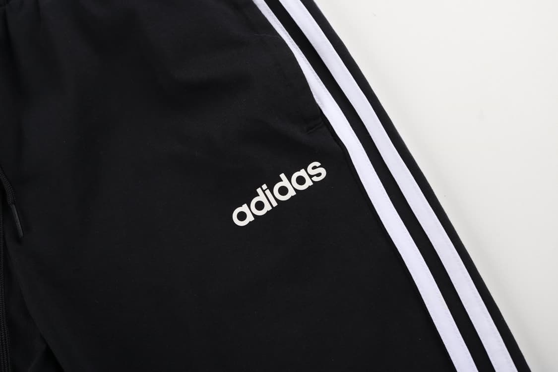 [L] 아디다스 에센셜 삼선 트랙팬츠 상품이미지2