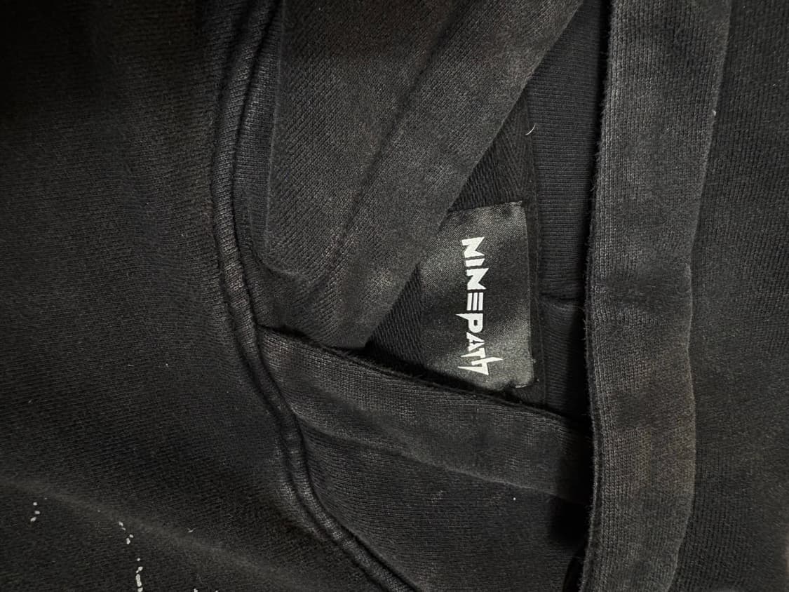 Nine path 블랙 후드티 상품이미지5