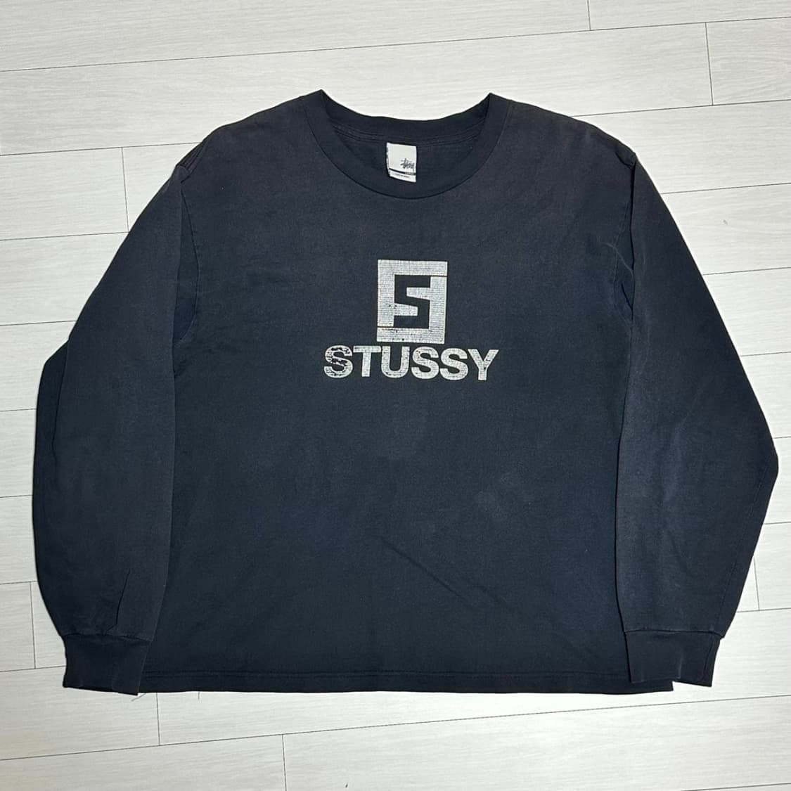 스투시 펜디 패러디 롱슬리브 L (100~105) 상품이미지1