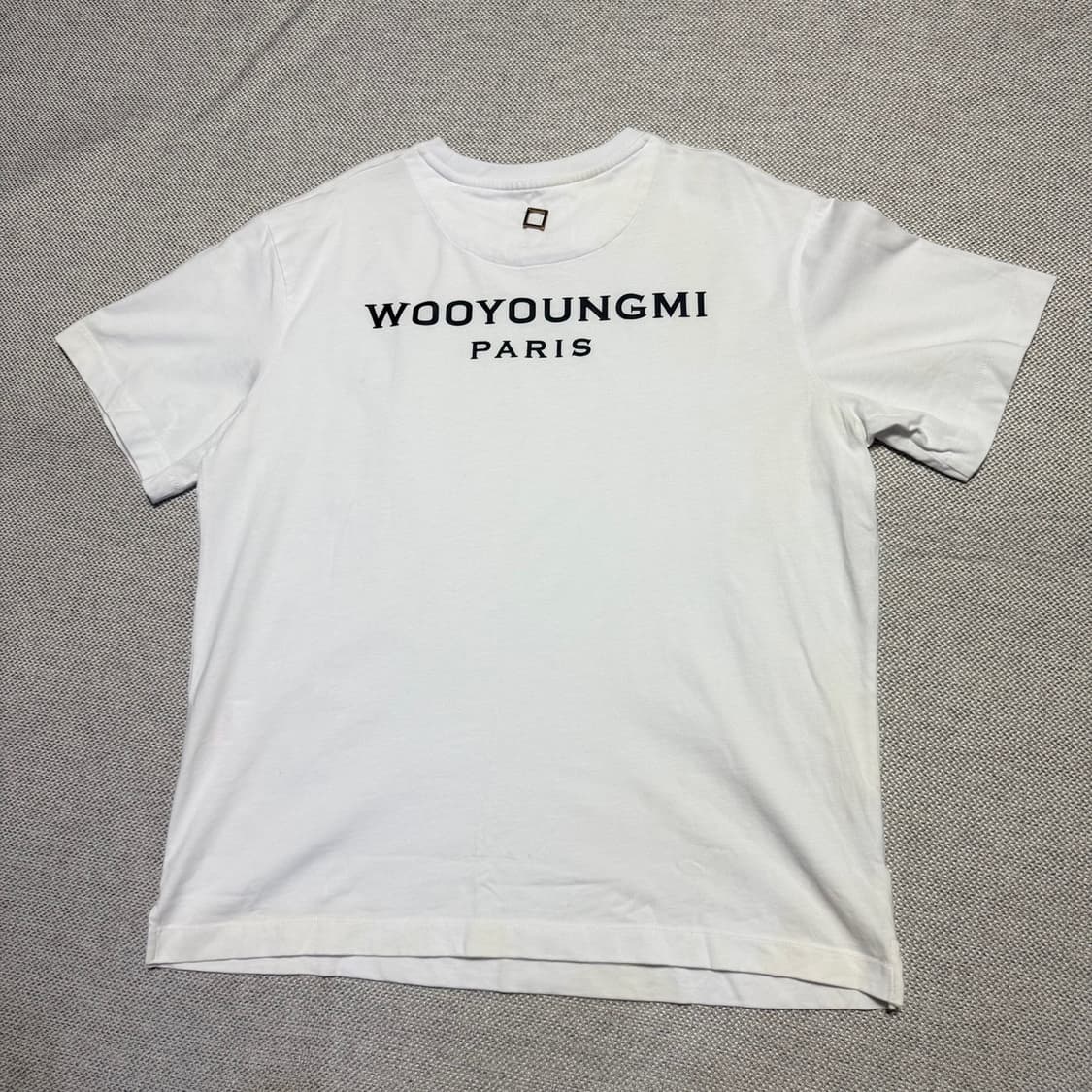 우영미 화이트 반팔 티셔츠 상품이미지7