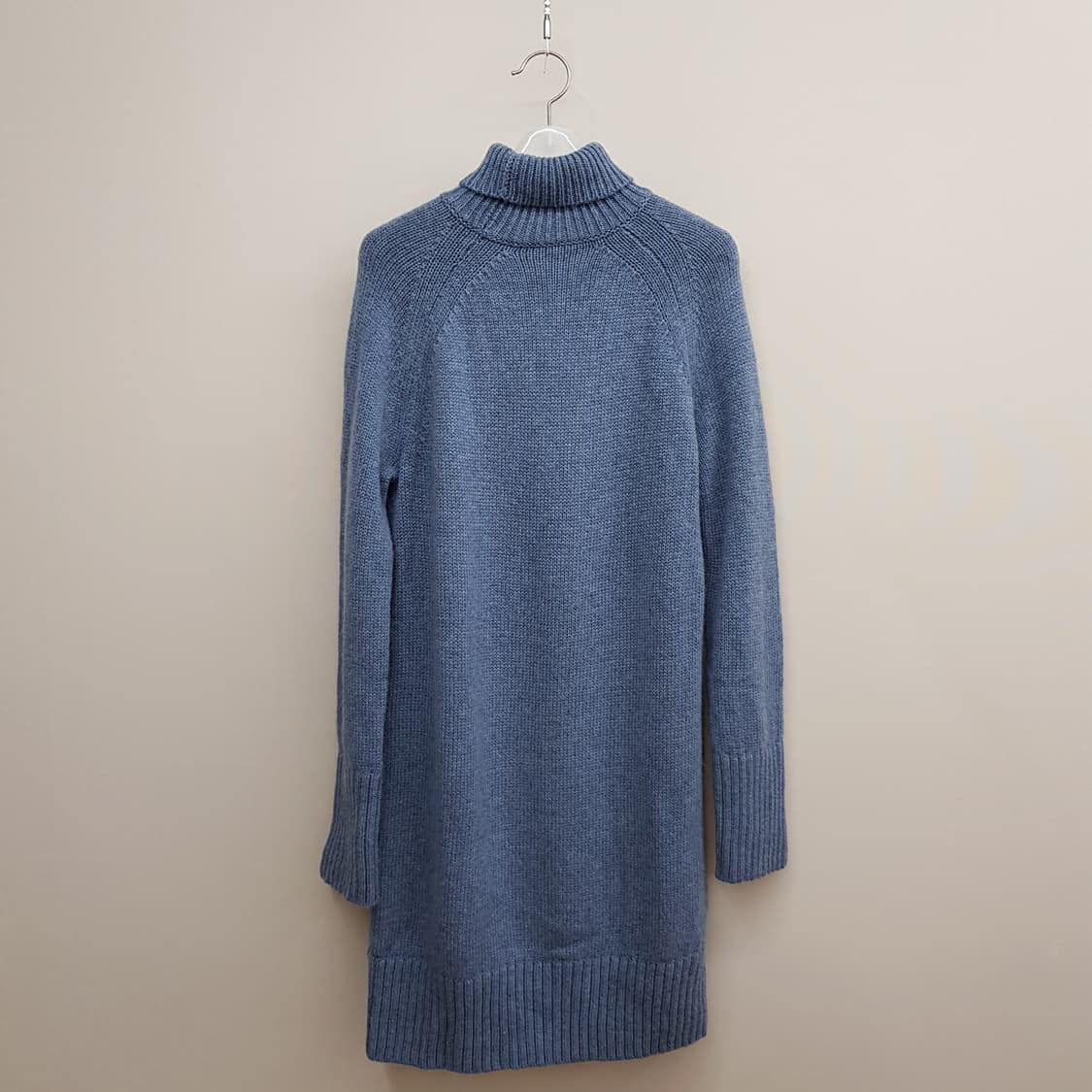 바네사브루노 2024  울 터틀넥 니트 원피스 S사이즈 상품이미지5