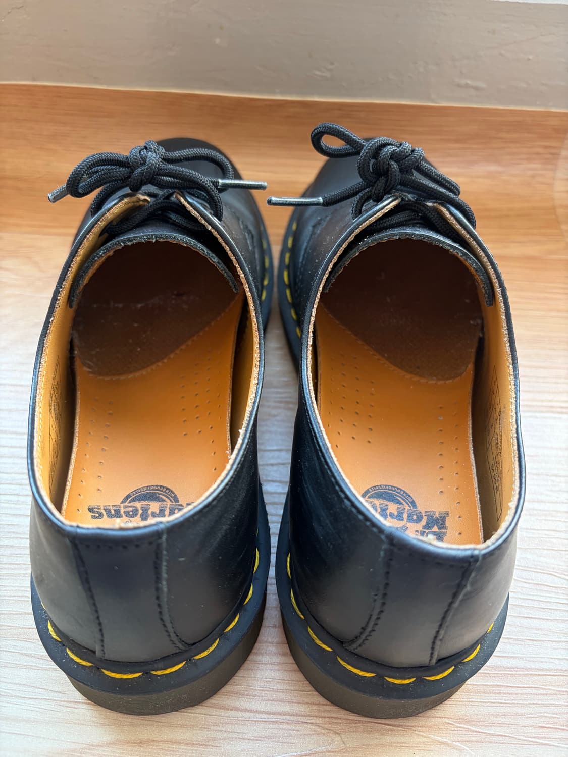 닥터마틴1461 3홀 블랙 250사이즈 상품이미지3