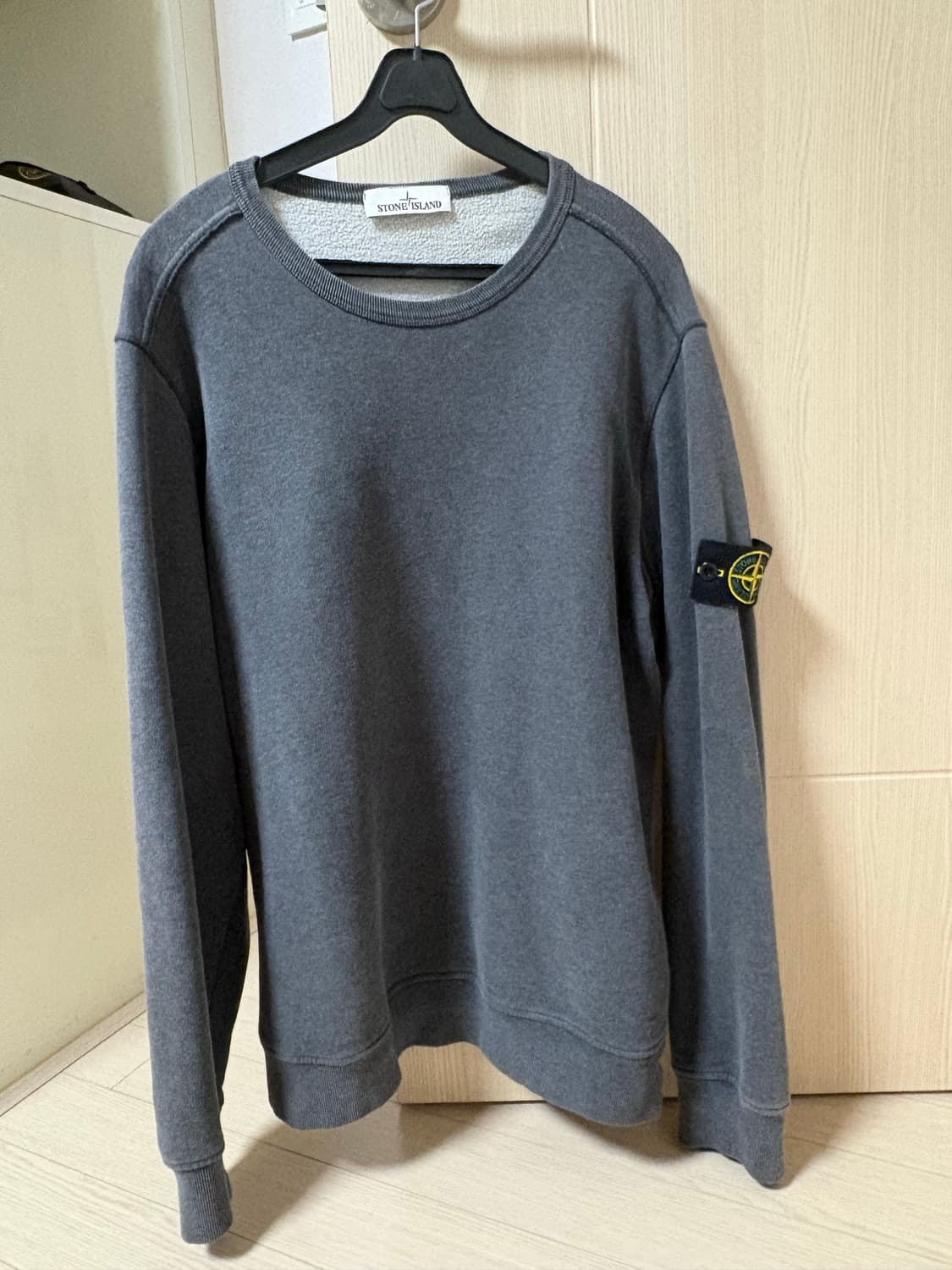 스톤아일랜드 맨투맨 L 상품이미지1