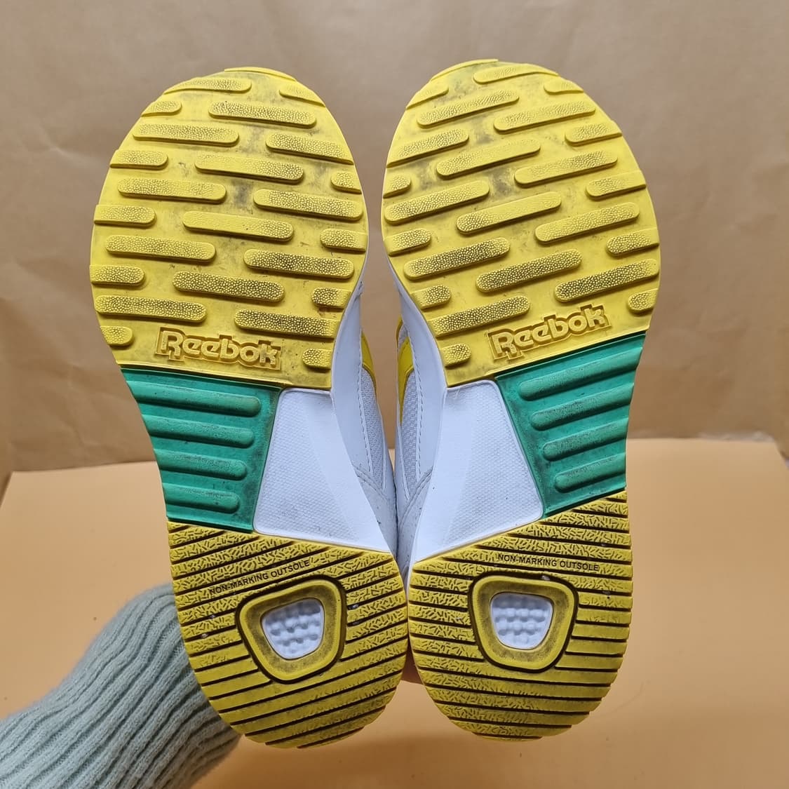 리복 BT21 로얄 브릿지 여성운동화225 상품이미지3