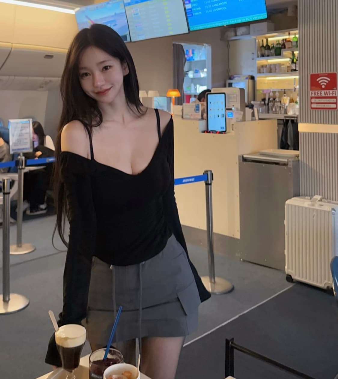 카인다미 발레 셔링 티셔츠 상품이미지1